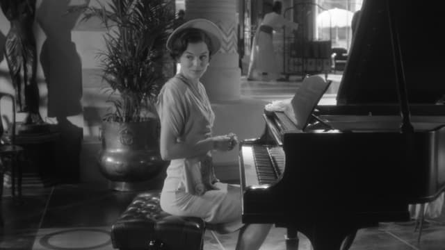 Hotel Reverie